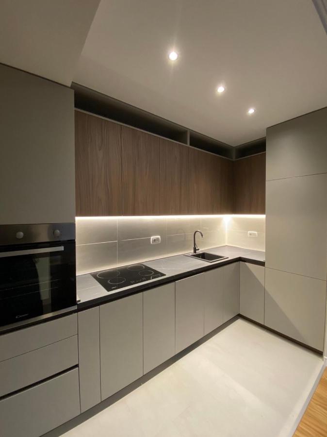 Apartman Vt Central Point Podgorica Kültér fotó