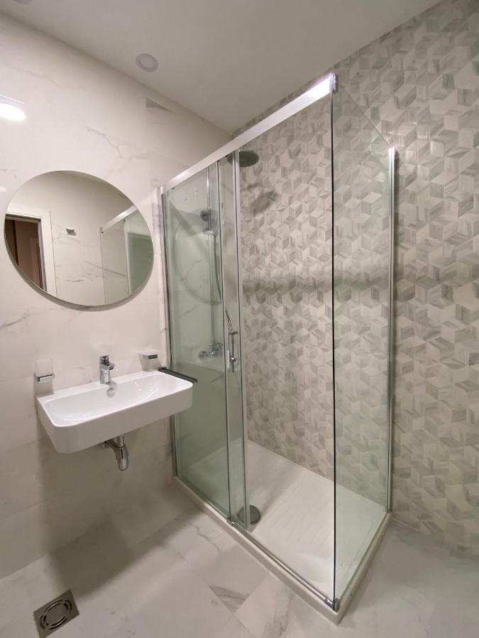 Apartman Vt Central Point Podgorica Kültér fotó