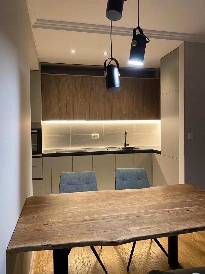 Apartman Vt Central Point Podgorica Kültér fotó
